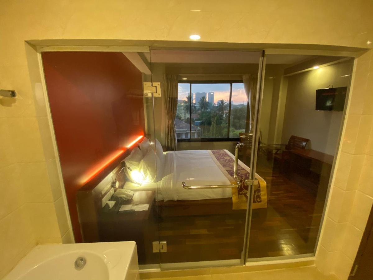 My Dream Hotel Yangon Luaran gambar