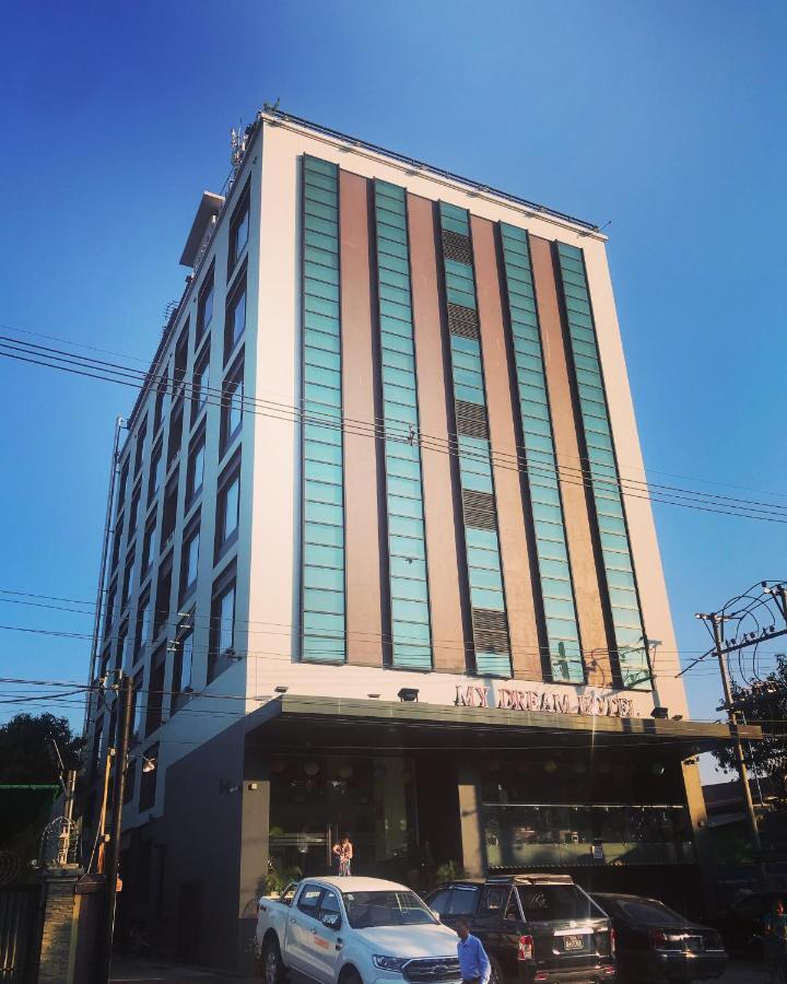 My Dream Hotel Yangon Luaran gambar